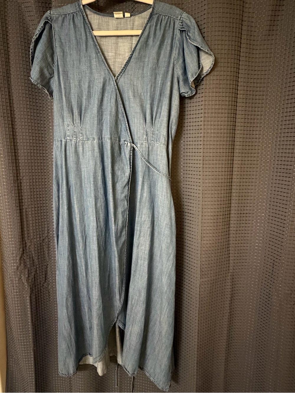 GAP Wrap Maxi Dress in Denim Blue - Picture 8 of 9
